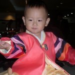 사촌동생 돌<b>찬</b>치에서 찍었어요 ^^