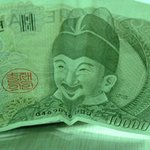 조금만 구부리면 <b>세종</b>대왕도 웃으시네