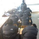 요즘 고딩 <b>겨울용</b>교복