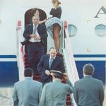 스튜어디스의 굴욕 <b>빤쓰</b>보인다!