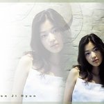 전지현 <b>바탕</b>화면