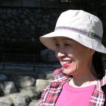 어머니의 <b>화사</b>한 모습