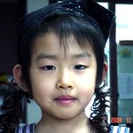 다섯살난 딸"하<b>여니</b>"입니다.