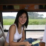 김태희 <b>차안</b>에서 아이스크림 먹으며 스마일(아 시원하겠다)