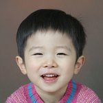 <b>눈웃음</b>이 예쁜쭌