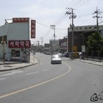건방진 <b>약국</b> 같으니...