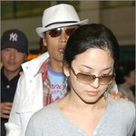 이병헌-송혜교, 5월 조선희씨 결혼식서 결별 <b>징후</b>