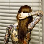미모의 전직 <b>야쿠자</b>... 문신이 장난아니네~!!