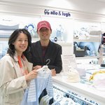 아기 <b>용품</b> 매장 방문한 김지호 부부