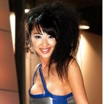 레걸 홍<b>연실</b> 노출이 심하군