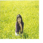 유채<b>꽃밭</b>에서 유채꽃들과 함께
