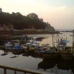 한적한 11월의 백령도 두<b>문진</b> 선착장....