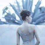 laetitia casta 의 섹시한 <b>자태</b>..