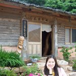 작은 <b>차집</b>에서...