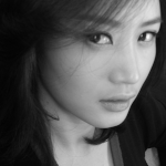 김혜수 <b>셀프</b> 재미들였네!