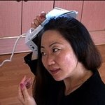 앗! 다리미로 머리펴는 여자