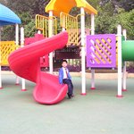 중국유치원 <b>원복</b>..놀이터앞에서