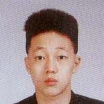 <b>소지섭</b>의 귀여운 중학교 졸업사진