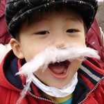 <b>수염</b>난 아이