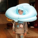 **깜찍한 얼짱** 내 머리위에 있는게 뭘까요~~?