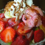 빙수로 <b>더위</b> 멀리 보내기...n.n