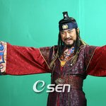 진지한 사극드라마 웃음주는 3<b>인방</b>