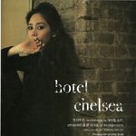 성유리 4<b>차원</b> 화보? 스모키 화장도 소화 잘하네