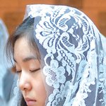 김연아 세례받는 모습..<b>천사</b>가 따로 없네