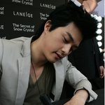 명동<b>롯데</b>에서 발견된 김.지.훈.