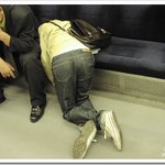지하철의 <b>시체</b>발견