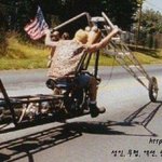 오토바이의 난감한 <b>튜닝</b>