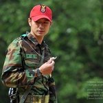 천정명 <b>조교</b>생활 직찍 , 영화의 한장면같은 모습들