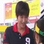 이 티셔츠 어디껀가요?..