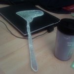 파리떄문에 화나서.....<b>급조</b> 파리채!!  사진 있음