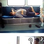 지하철에서 <b>오줌</b>싸던 아저씨 ㅡㅡ