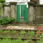 <b>집앞</b>에 철도길이 엽기