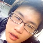 현빈.고딩<b>때</b>의모습 머리엄청크<b>넹</b>ㅡ,,,.ㅡ옆엔박경림?