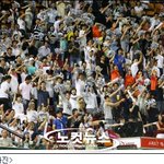 네...저는 <b>롯</b>빠입니다...