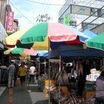 <b>단속</b>반과 5일장
