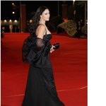 로마에 나타난 <b>여신님</b> 모니카 벨루치, 긴머리 휘날리며