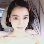 여걸 <b>식스</b> 이소연! 차 안 머리 정리 중 셀카!