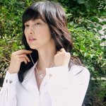 <b>삼성</b>카드 광고 촬영장에서 만난 이나영의 빛나는 외모