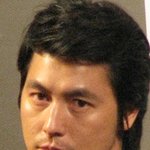 '놈놈놈'<b>언론</b>시사회에서 혼자 화보찍는 정우성 직찍!ㅋ