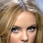 <b>흠집</b>을 잡고 싶을 정도로 아름다운 여인들!!! 과거의 미인+현재...