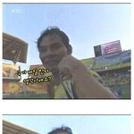 지금 누가 가장 먼저 생각<b>나세</b>요?