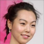 '연애 결혼' <b>제작</b>발표회에 온 김민희, 혹시 엄마 옷 입고왔어?