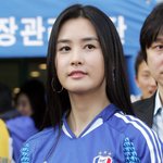 <b>축구복</b>을 입어도 이렇게 이쁠중이야~~