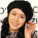 오랜만의 손예진, 패션쇼의 <b>안티</b>코디?