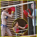 <b>린지</b> 비키니입고 복싱을? 색다른걸?