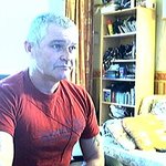 채팅방 라이브웹캐스트에서 자살한 남자